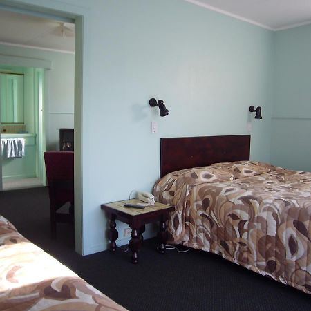 Travelodge Levin Bagian luar foto