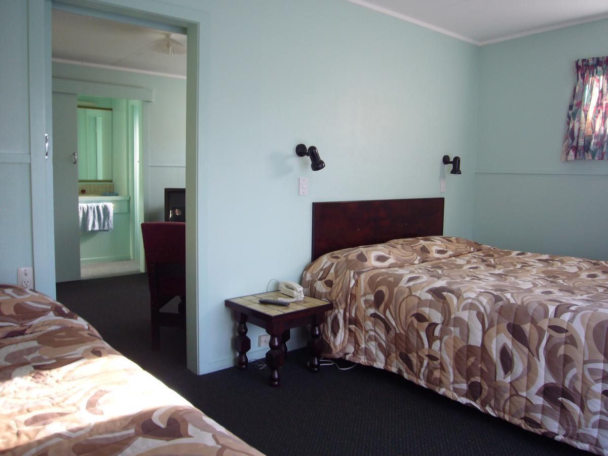 Travelodge Levin Bagian luar foto