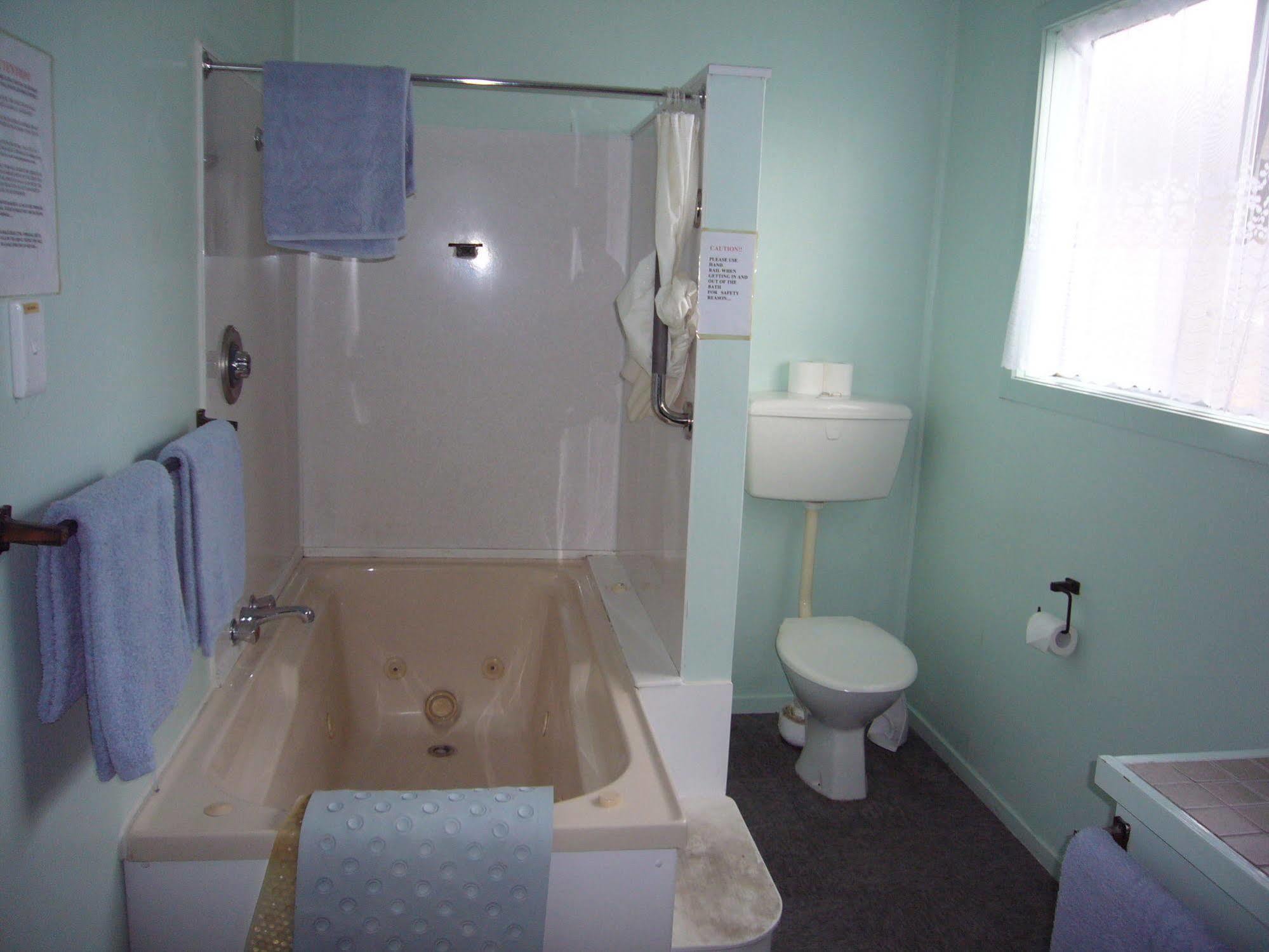 Travelodge Levin Bagian luar foto